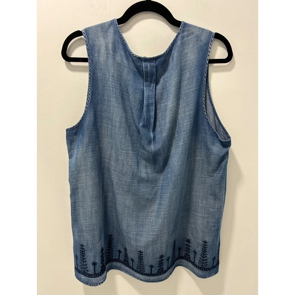 Vintage America Blues Women XL Chambray Embroidered Sleeveless Top Blue Blouse